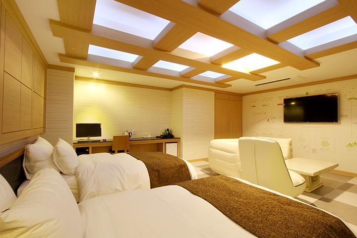 Suwon Orsay Business Hotel Ngoại thất bức ảnh