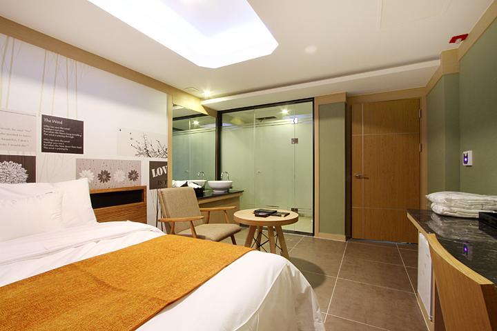Suwon Orsay Business Hotel Ngoại thất bức ảnh