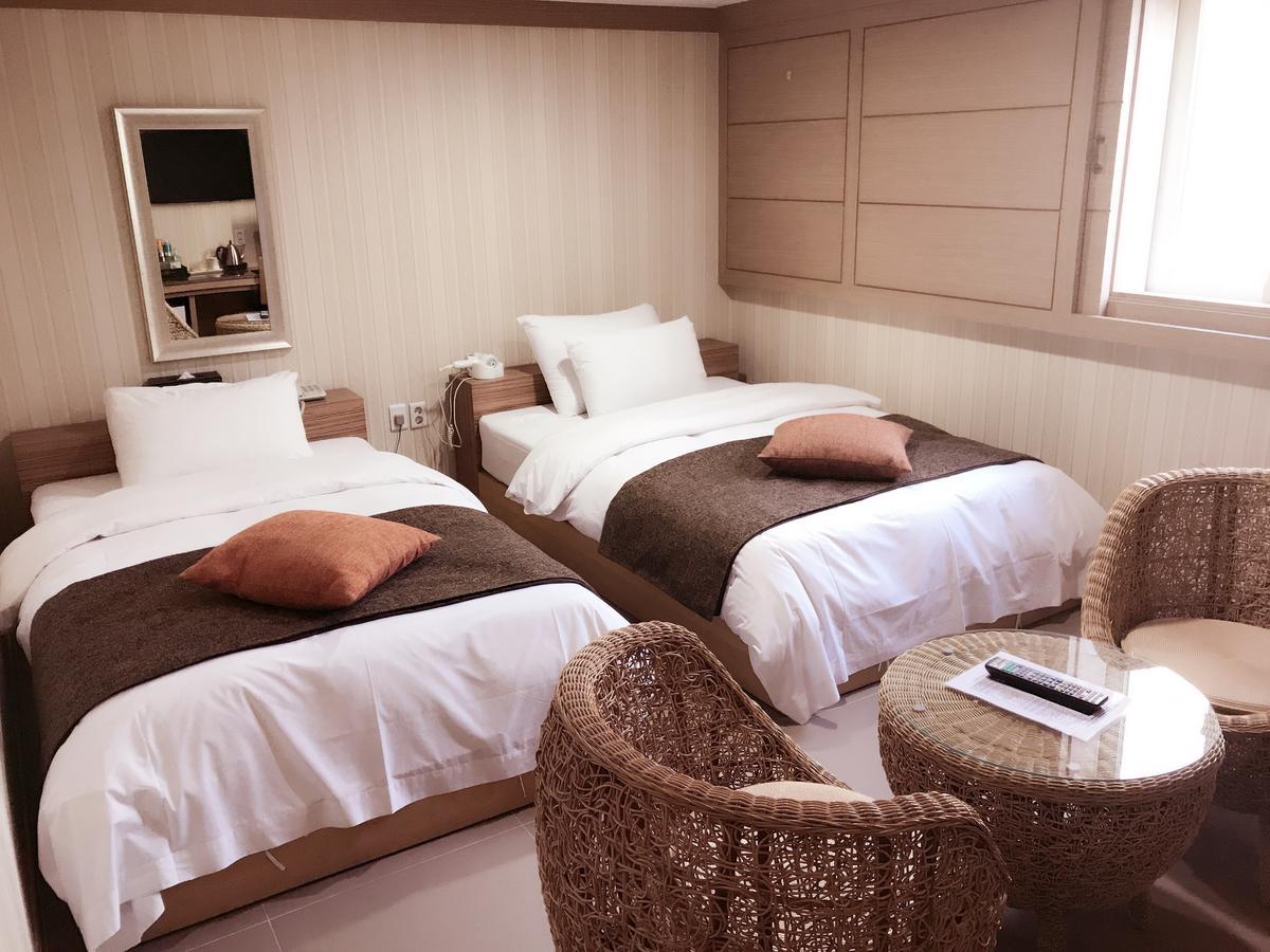 Suwon Orsay Business Hotel Ngoại thất bức ảnh